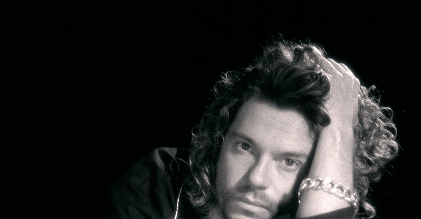 dónde ver película Mystify: Michael Hutchence